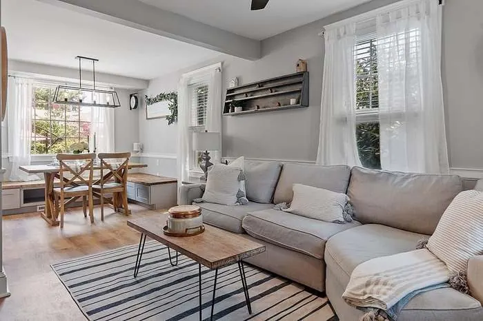 Finished living room after a recurring cleaning